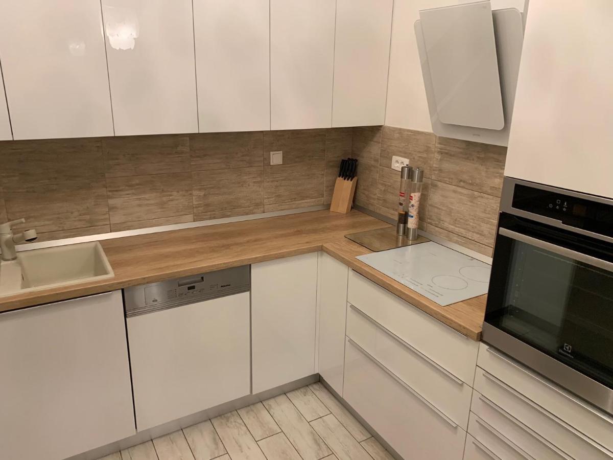 Apartment Relax Whit Big Terrace 170M2 Near The Beach Σπλιτ Εξωτερικό φωτογραφία
