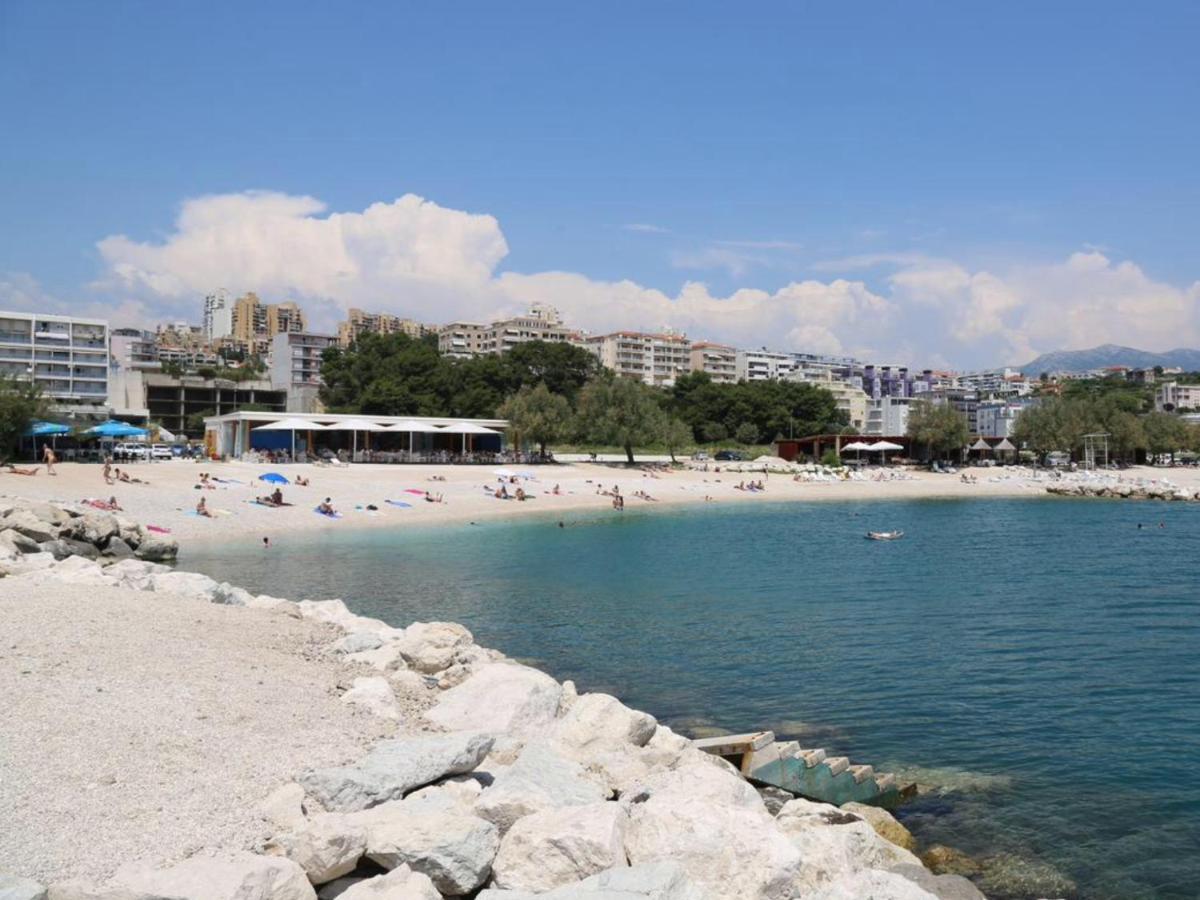 Apartment Relax Whit Big Terrace 170M2 Near The Beach Σπλιτ Εξωτερικό φωτογραφία